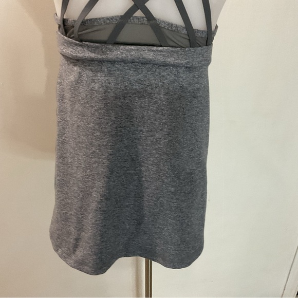 Lululemon Gray Tank Top Size 8 - Picture 10 of 13
